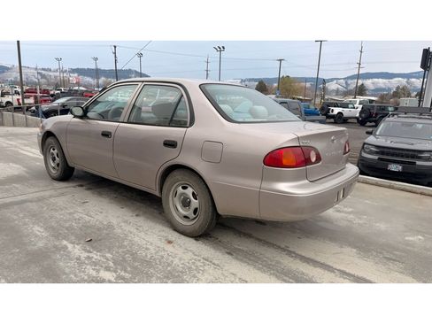 Used 2001 Toyota Corolla CE image 3
