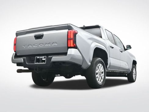 Used 2024 Toyota Tacoma SR5 image 37