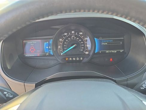 Used 2024 Ford Edge Titanium image 33