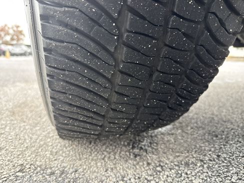 Used 2021 Chevrolet Silverado 3500 LTZ w/ LTZ Premium Package image 12