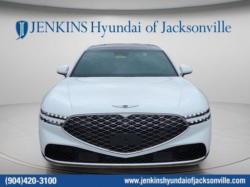 Used 2025 Genesis G90 3.5T AWD/4WD image 12