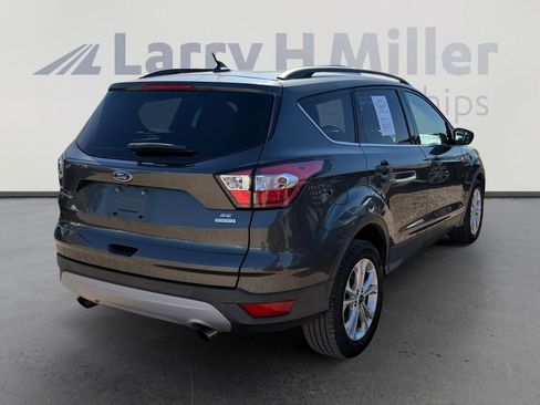 Used 2018 Ford Escape SE w/ SE Sync 3 Package image 5