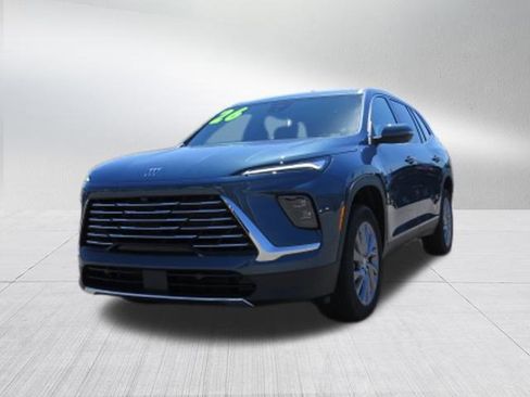 New 2026 Buick Enclave Preferred w/ Power Package image 7