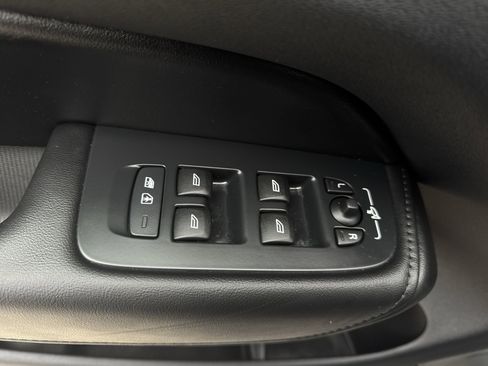 Used 2024 Volvo XC60 T8 Plus w/ Climate Package image 24