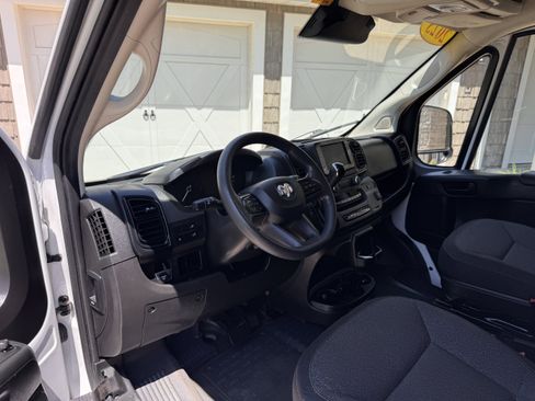 Used 2023 RAM ProMaster 3500 w/ Convenience Group FWD image 12