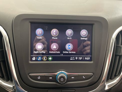 Used 2024 Chevrolet Equinox LT AWD/4WD image 3