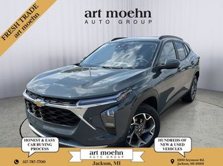 Used 2025 Chevrolet Trax LT FWD video 1