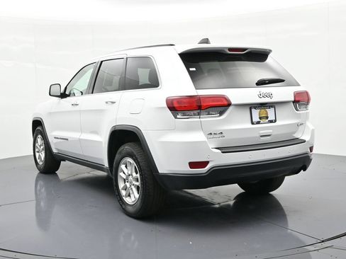 Used 2020 Jeep Grand Cherokee Laredo AWD/4WD image 8