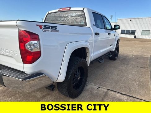 Used 2016 Toyota Tundra SR5 image 5