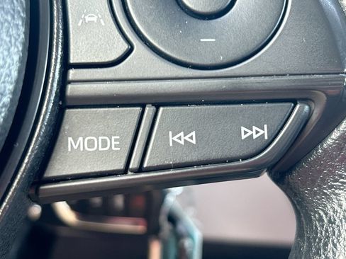 Used 2025 Toyota Corolla LE FWD image 16