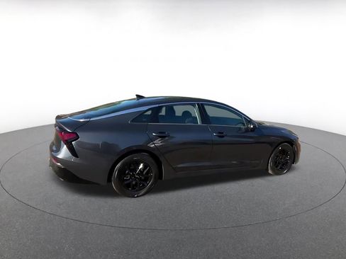 Used 2025 Kia K5 LXS image 15