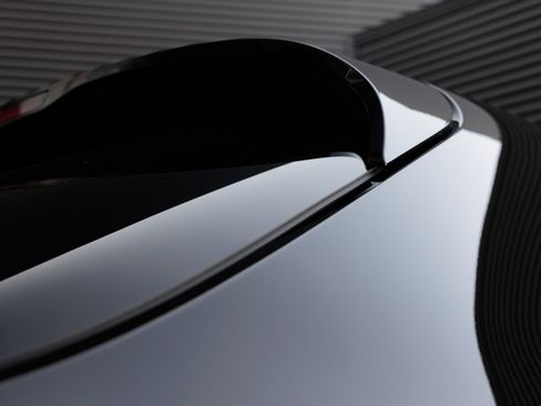 Certified 2026 Porsche Macan AWD/4WD image 29