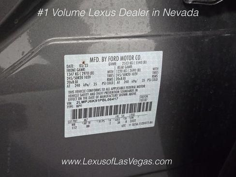 Used 2023 Lincoln Nautilus Reserve FWD image 30