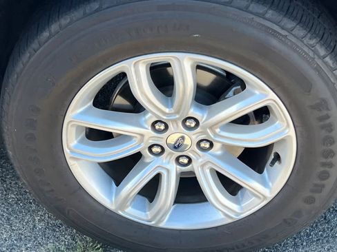 Used 2020 Ford Explorer 2WD image 22