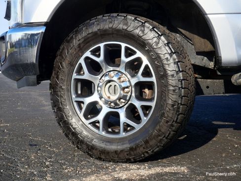 Used 2022 Ford F350 Lariat w/ Lariat Ultimate Package image 17