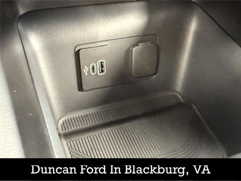 New 2026 Ford Explorer ST-Line w/ ST-Line Street Pack image 29