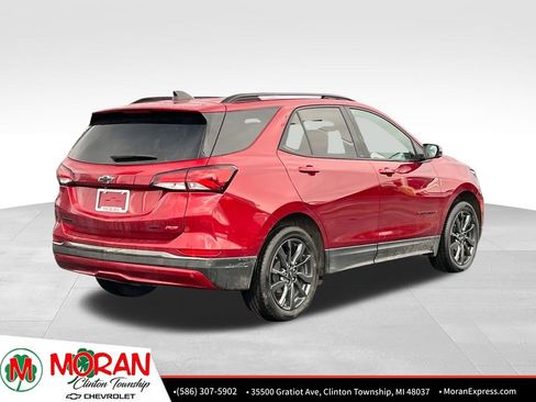 Certified 2023 Chevrolet Equinox RS image 6