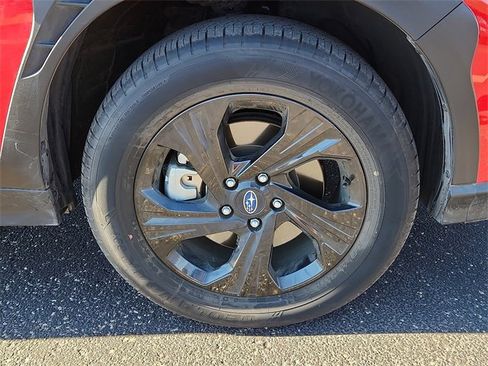 Certified 2025 Subaru Crosstrek 2.0i image 7