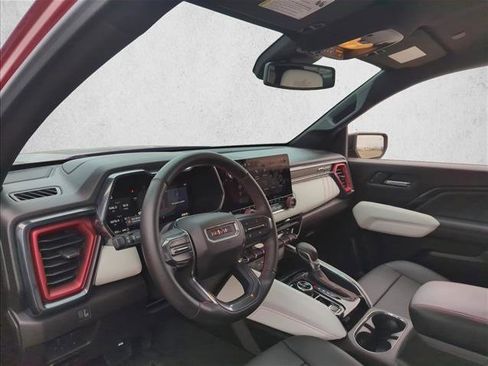 Used 2024 GMC Canyon AT4X w/ AT4X AEV Edition image 11