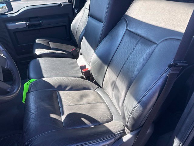Used 2016 Ford F250 Lariat w/ Lariat Ultimate Package AWD/4WD image 27
