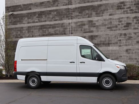 New 2026 Mercedes-Benz Sprinter 2500 image 4