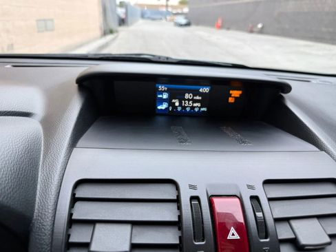 Used 2015 Subaru Forester 2.5i w/ Alloy Wheel Package image 19