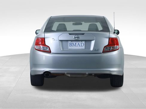 Used 2013 Scion tC FWD image 9