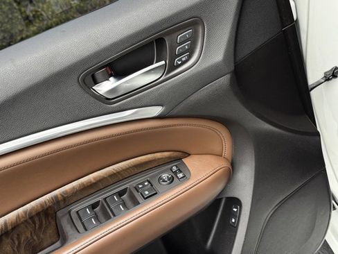 Used 2019 Acura MDX SH-AWD w/ Advance Package image 40
