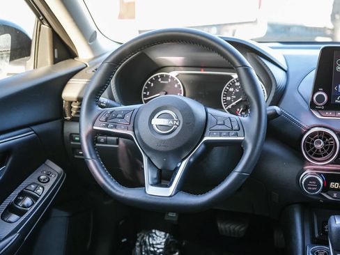 Used 2025 Nissan Sentra SV w/ All-Weather Package FWD image 15