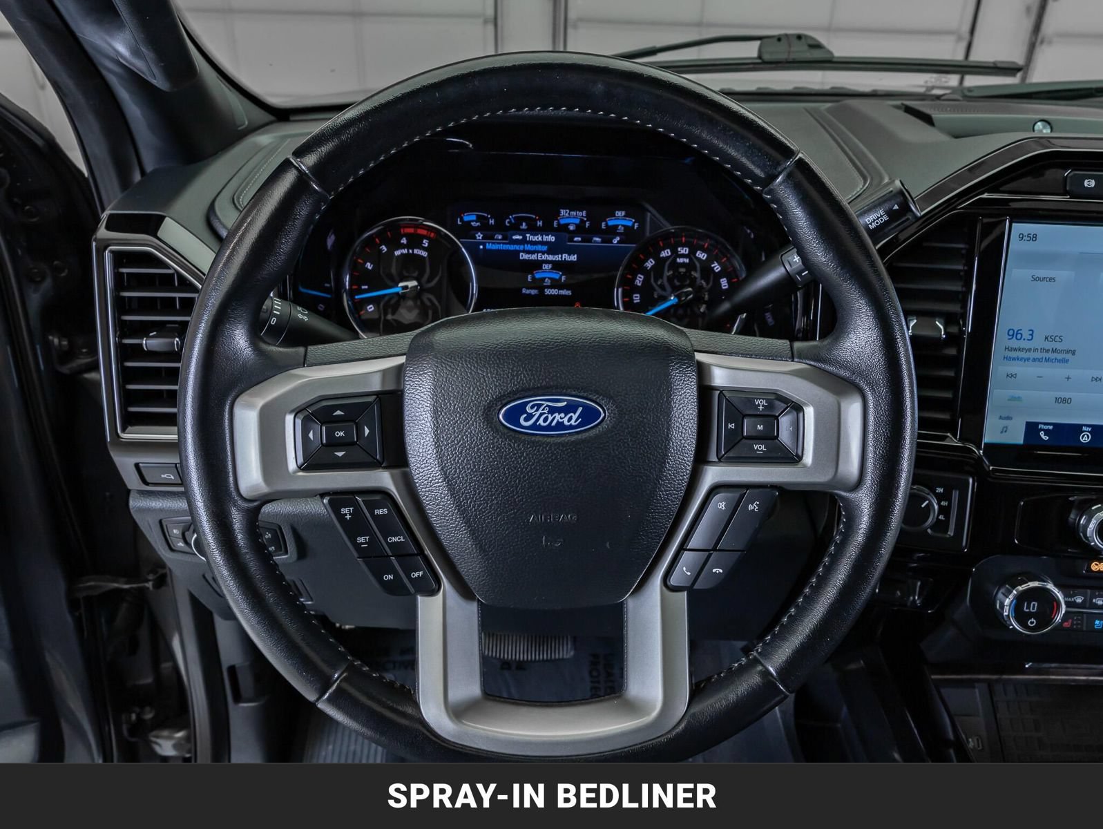 Used 2022 Ford F250 Lariat w/ Black Appearance Package AWD/4WD image 16
