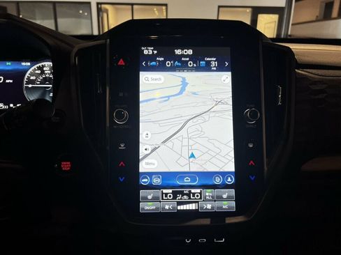 Used 2025 Subaru Forester Limited w/ Popular Package AWD/4WD image 19