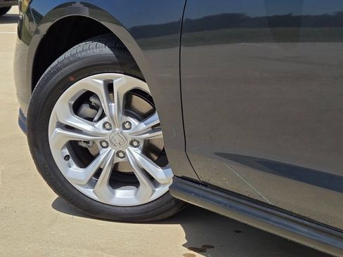 New 2026 Honda Accord LX image 9