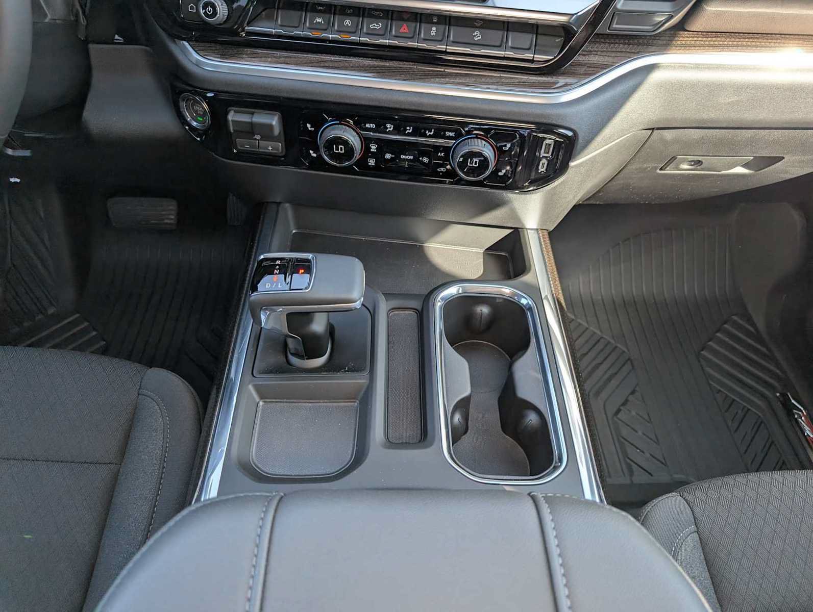 New 2026 Chevrolet Silverado 1500 RST w/ All Star Edition Plus AWD/4WD image 14