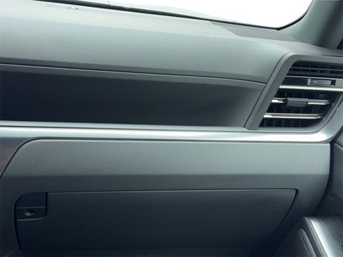 Used 2025 Lexus GX 550 image 20