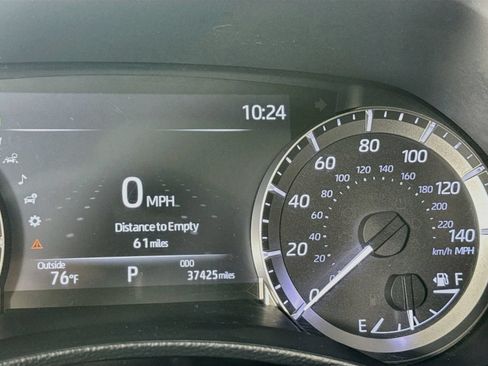 Used 2023 Toyota Highlander XSE AWD/4WD image 9