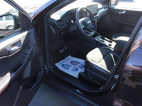 Used 2023 Ford Escape ST-Line w/ Tech Pack #1 image 10