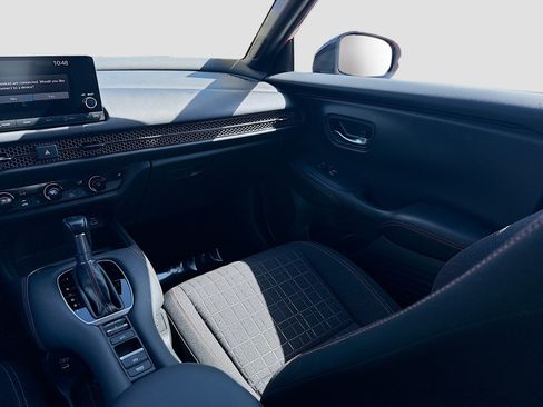 Certified 2024 Honda HR-V Sport image 21