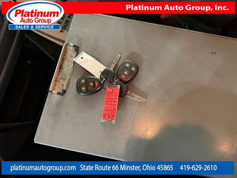 Used 2017 Chevrolet Express 3500 Extended RWD image 36