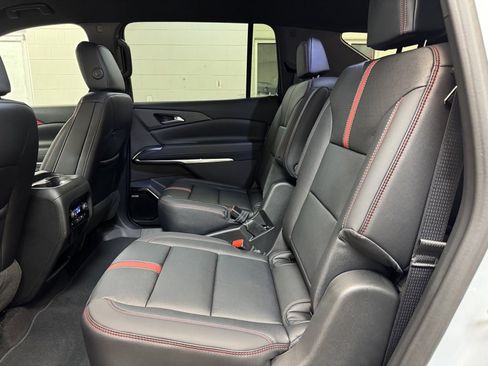 New 2026 Chevrolet Traverse RS image 16
