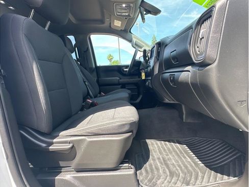 Used 2021 Chevrolet Silverado 1500 Custom AWD/4WD image 11