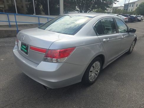 Used 2012 Honda Accord LX image 5