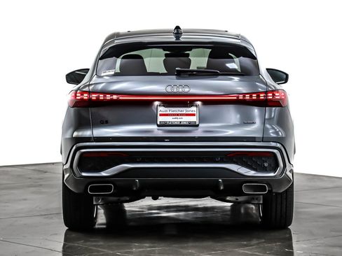 New 2025 Audi Q5 Premium Plus image 3