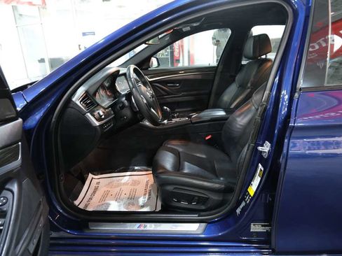 Used 2016 BMW 550i xDrive Sedan image 16
