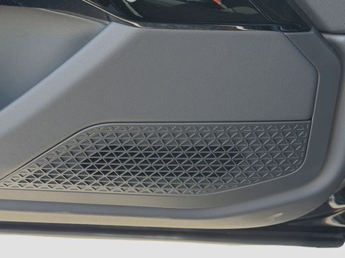 New 2026 BMW i7 eDrive50 w/ Premium Package image 23