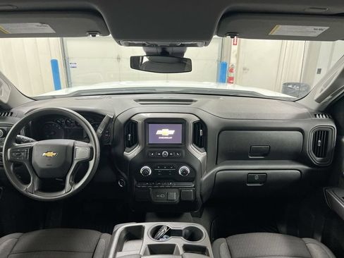 Used 2023 Chevrolet Silverado 1500 Custom AWD/4WD image 10