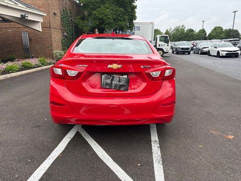 Used 2016 Chevrolet Cruze Premier FWD image 8