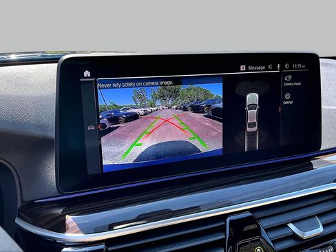 Certified 2023 BMW 530i w/ Premium Package RWD image 27