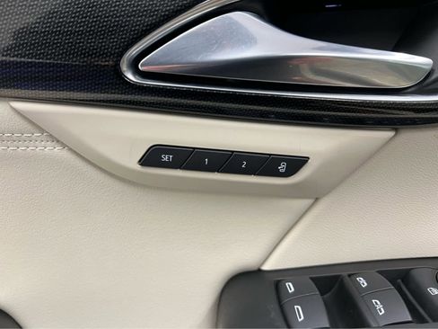 Used 2022 Buick Envision Essence w/ Technology Package I image 20