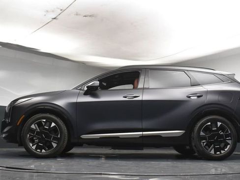 Certified 2026 Kia Sportage SX FWD image 37