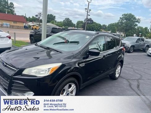 Used 2016 Ford Escape SE w/ SE Leather Comfort Package FWD image 1